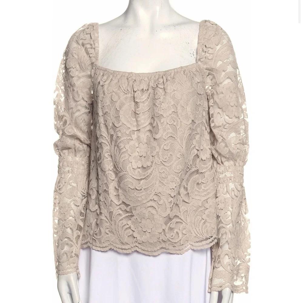 Cupcakes & Cashmere Blouse Cream Size Small NWT Lace Cottagecore Long Sleeve